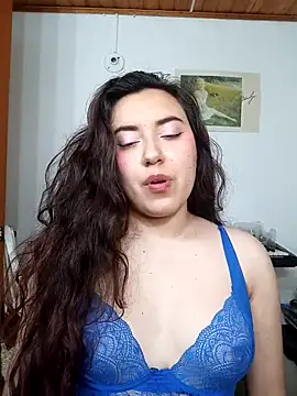 Emi chik online show from 09-21-25, 10:50