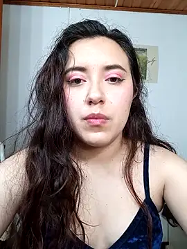 Emi chik online show from 10-22-25, 10:59