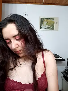 Emi chik online show from 11-01-25, 11:45