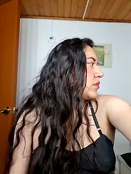 Emi chik online show from 03-12-26, 11:16