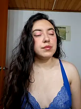 Emi chik online show from 03-14-26, 11:37