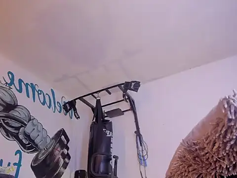Eyleen Santos online show from 06-03-26, 12:19