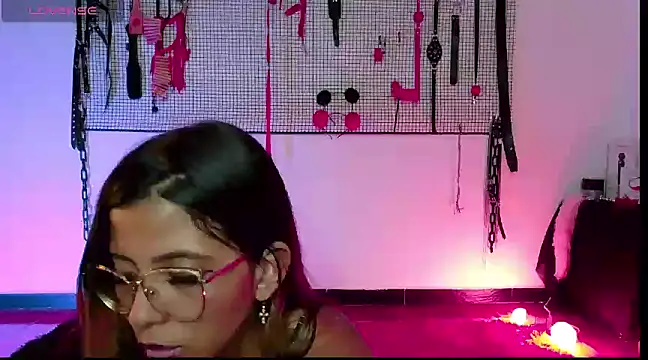 Snapshot of Megaan_Greey chatting on 12-13-24, 05:10 Megaan Greey online show from 12-13-24, 05:10