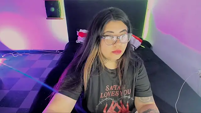 devilfoxtwo online show from 01-19-25, 02:36