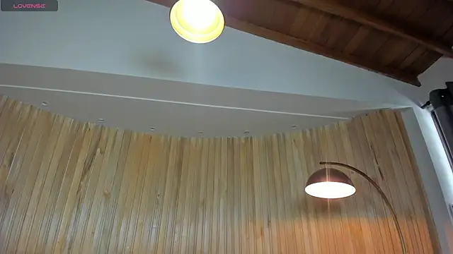 KatieNolan 1 online show from 04-14-26, 06:58