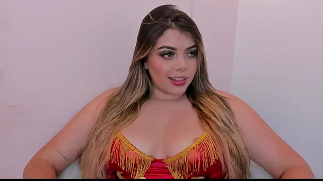 thaliafox  online show from 12-18-24, 06:32