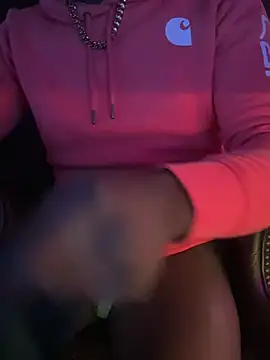 Snapshot of Pressure69mee chatting on 01-20-25, 08:41 Pressure69mee online show from 01-20-25, 08:41