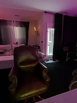 Snapshot of Pressure69mee chatting on 01-29-25, 03:58 Pressure69mee online show from 01-29-25, 03:58