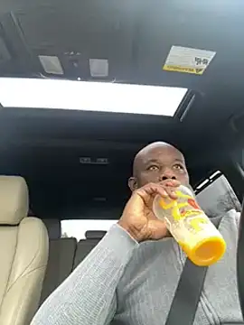 Snapshot of Pressure69mee chatting on 02-05-25, 02:48 Pressure69mee online show from 02-05-25, 02:48