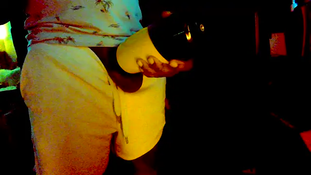 Snapshot of Pressure69mee chatting on 03-09-25, 09:46 Pressure69mee online show from 03-09-25, 09:46