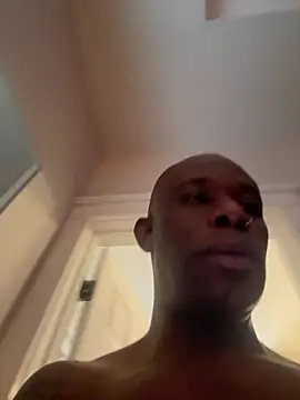 Snapshot of Pressure69mee chatting on 03-09-25, 06:21 Pressure69mee online show from 03-09-25, 06:21