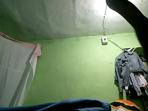 Snapshot of ruygw chatting on 12-19-24, 11:14 ruygw online show from 12-19-24, 11:14