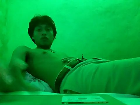 Snapshot of ruygw chatting on 01-27-25, 04:30 ruygw online show from 01-27-25, 04:30