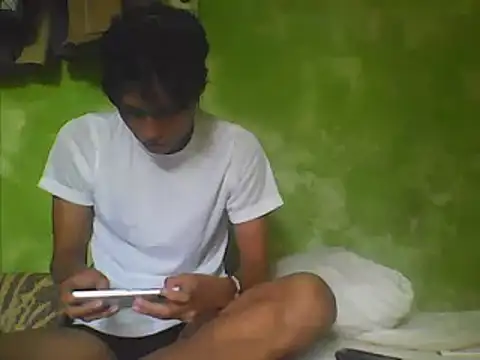 Snapshot of ruygw chatting on 02-22-25, 09:15 ruygw online show from 02-22-25, 09:15