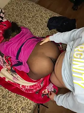 gamingcouple420 online show from 12-15-25, 09:08