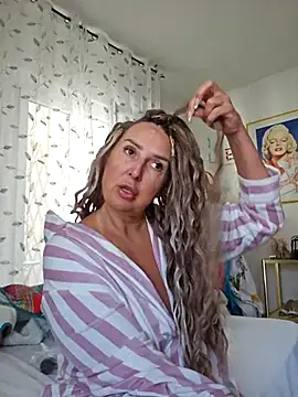 MariaRichi  online show from 10-03-25, 07:16