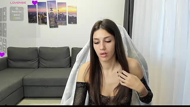 Kimi Ivy online show from 11-07-25, 05:18