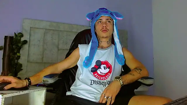 HannibalLester online show from 09-12-25, 05:40