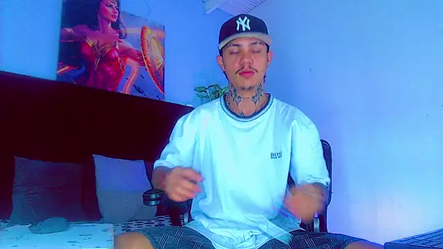 HannibalLester online show from 11-01-25, 04:47