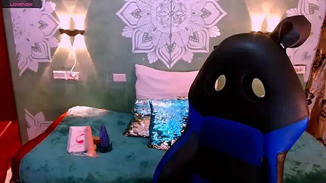 Emili Roux online show from 03-03-25, 02:59