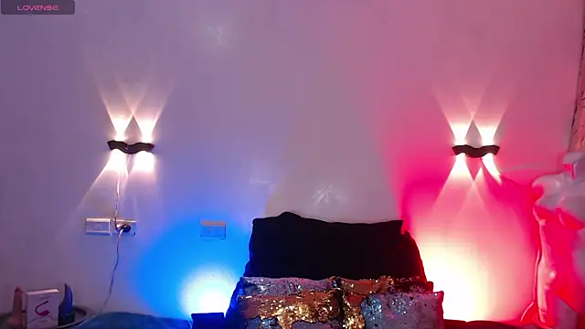 Emili Roux online show from 11-10-25, 12:04