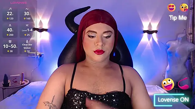 Emili Roux online show from 11-28-25, 01:03