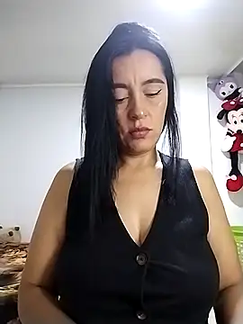 Snapshot of hailey85 chatting on 02-04-26, 11:42 hailey85 online show from 02-04-26, 11:42