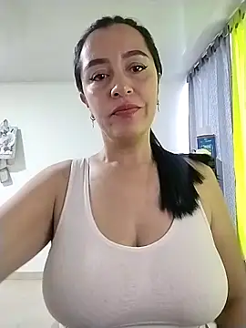 Snapshot of hailey85 chatting on 03-08-26, 08:45 hailey85 online show from 03-08-26, 08:45