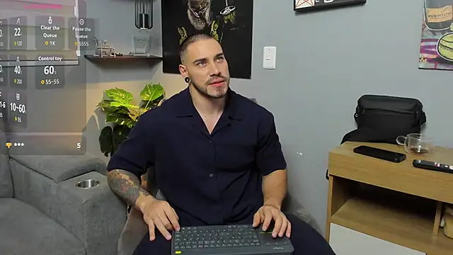 Giorgio-Leone online show from 10-19-25, 07:47