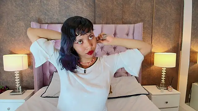 Akane Uwu online show from 02-13-25, 02:52