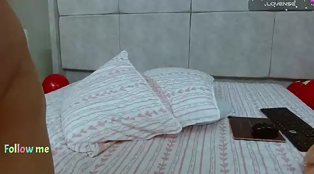 sweet amalia4 online show from 02-15-25, 09:38