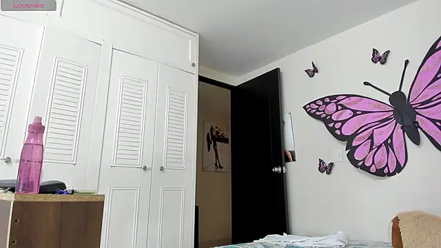 sweet amalia4 online show from 10-20-25, 07:03