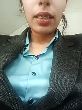 Snapshot of InLero chatting on 01-16-25, 09:27 InLero online show from 01-16-25, 09:27