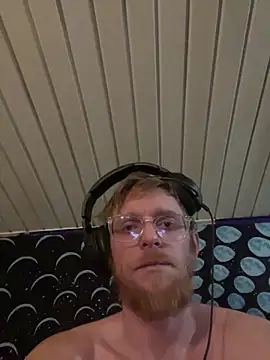 Snapshot of luv2cum7491 chatting on 02-05-25, 12:53 luv2cum7491 online show from 02-05-25, 12:53