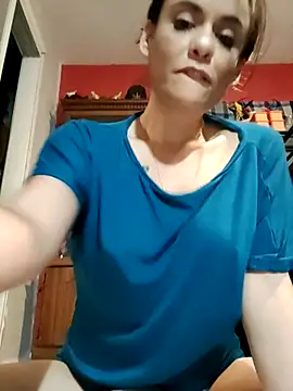 cherrypoptart12 online show from 12-01-25, 07:57