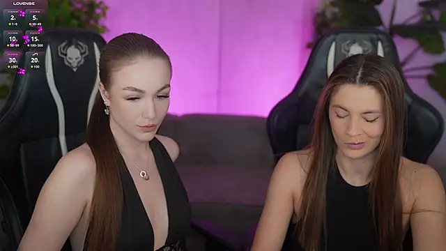 Julia  Star  online show from 04-22-26, 03:24