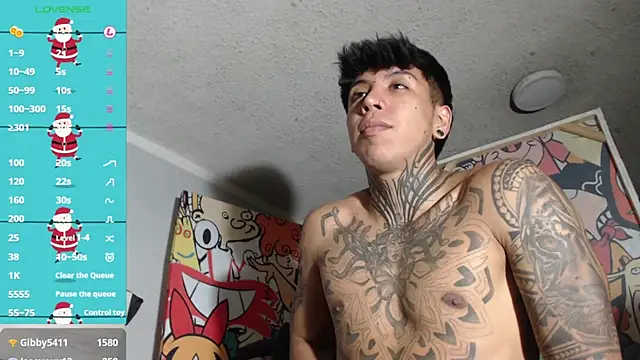 Nickhot0609 online show from 12-19-24, 01:07