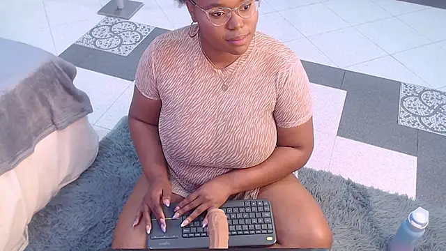 Makena gh online show from 02-16-25, 06:32