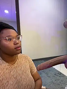 Makena gh online show from 03-08-25, 03:50