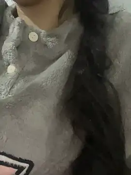 Snapshot of Lina-lolo chatting on 12-16-24, 06:27 Lina-lolo online show from 12-16-24, 06:27