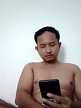 Snapshot of Virzcov chatting on 05-16-26, 09:06 Virzcov online show from 05-16-26, 09:06