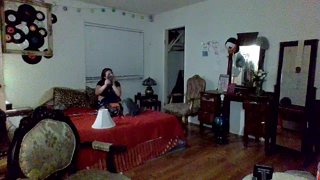 sophiarica online show from 05-17-26, 03:59