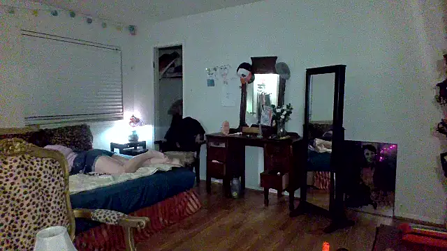 sophiarica online show from 05-26-26, 05:14