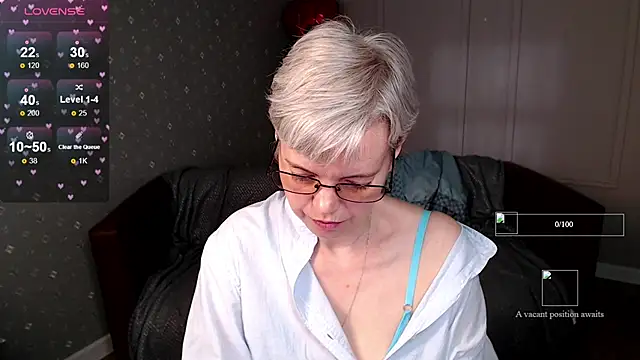 Snapshot of Cutie_Erikaa1 chatting on 06-01-26, 02:13 Cutie Erikaa1 online show from 06-01-26, 02:13