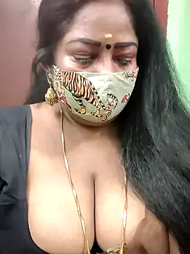 Snapshot of maniisha chatting on 12-28-24, 05:25 maniisha online show from 12-28-24, 05:25