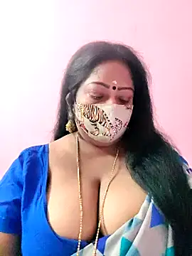 Snapshot of maniisha chatting on 01-09-25, 06:15 maniisha online show from 01-09-25, 06:15
