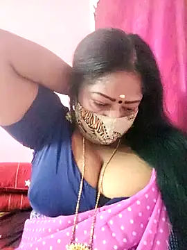 Snapshot of maniisha chatting on 02-02-25, 06:20 maniisha online show from 02-02-25, 06:20