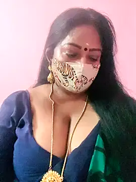 Snapshot of maniisha chatting on 02-23-25, 11:58 maniisha online show from 02-23-25, 11:58