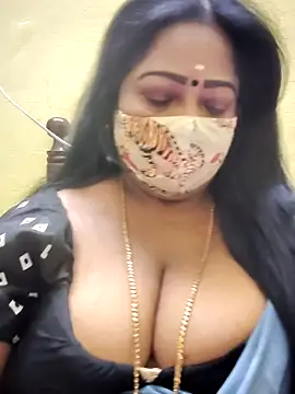 Snapshot of maniisha chatting on 09-12-25, 09:04 maniisha online show from 09-12-25, 09:04