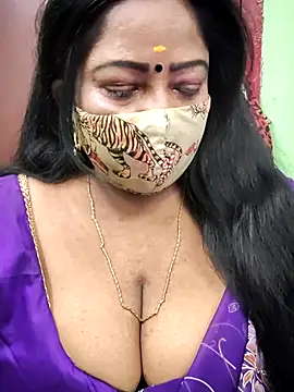 Snapshot of maniisha chatting on 10-26-25, 07:20 maniisha online show from 10-26-25, 07:20